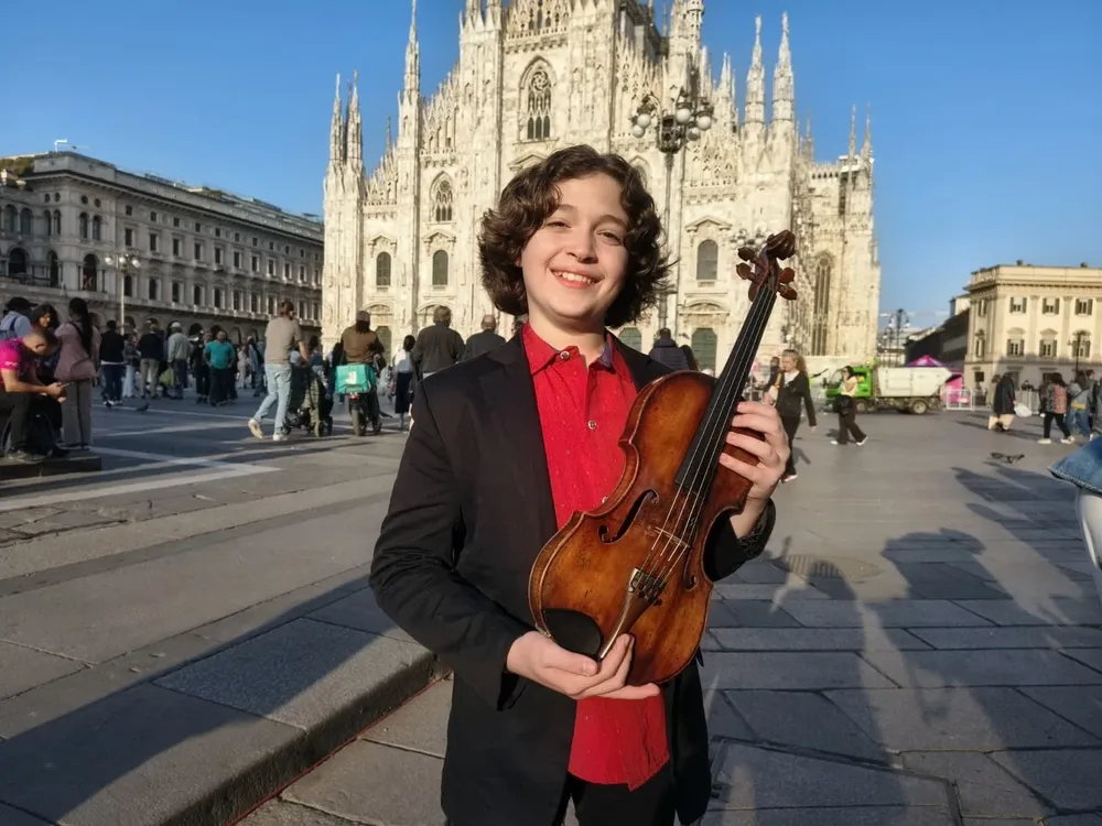 Marcos Carreras -violinista prodigio en Milán- 2026