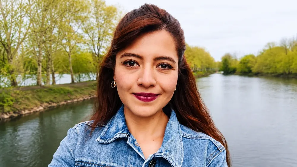 Mexicana es seleccionada entre las jóvenes científicas más destacadas de América Latina por investigar el papel de la médula espinal en el autismo